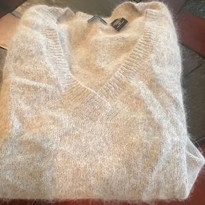 Moda soft gray v- neck long sleeve sweater sz xs